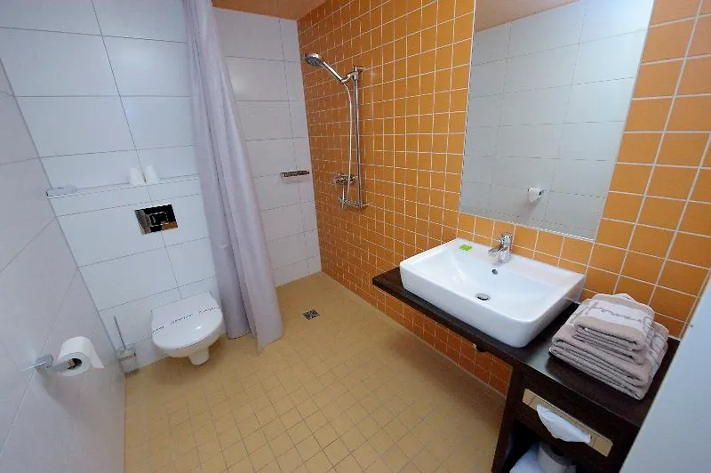 Hotel Grenzfall Berlin 3*,