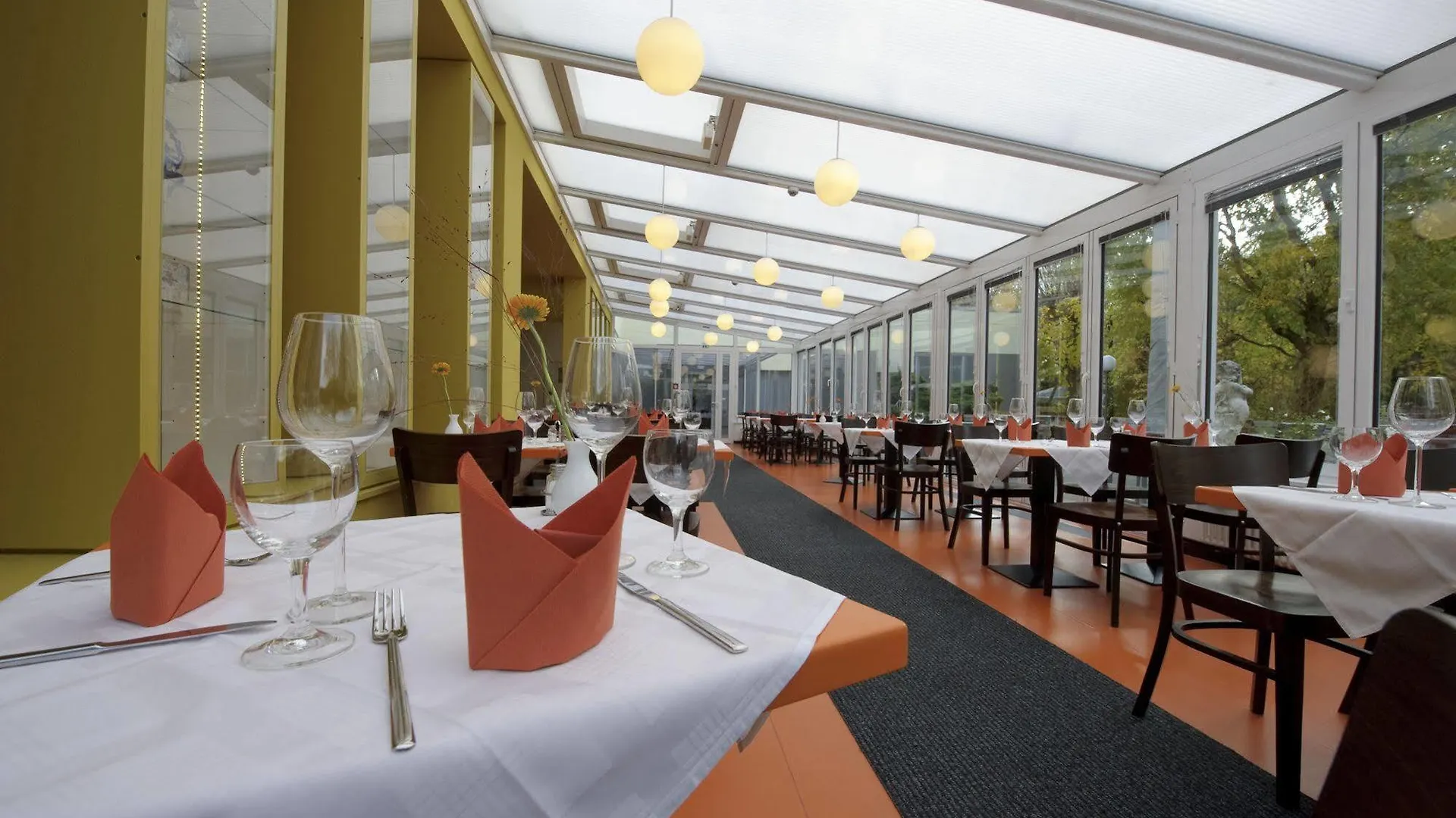 Hotel Grenzfall Berlin 3*,